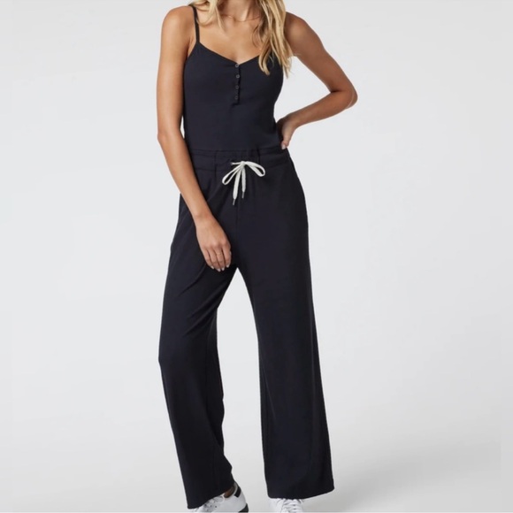 Vuori Women's Black Pants & Jumpsuit - Picture 1 of 6